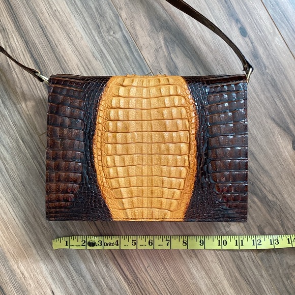 Vintage genuine crocodile handbag - Picture 8 of 17